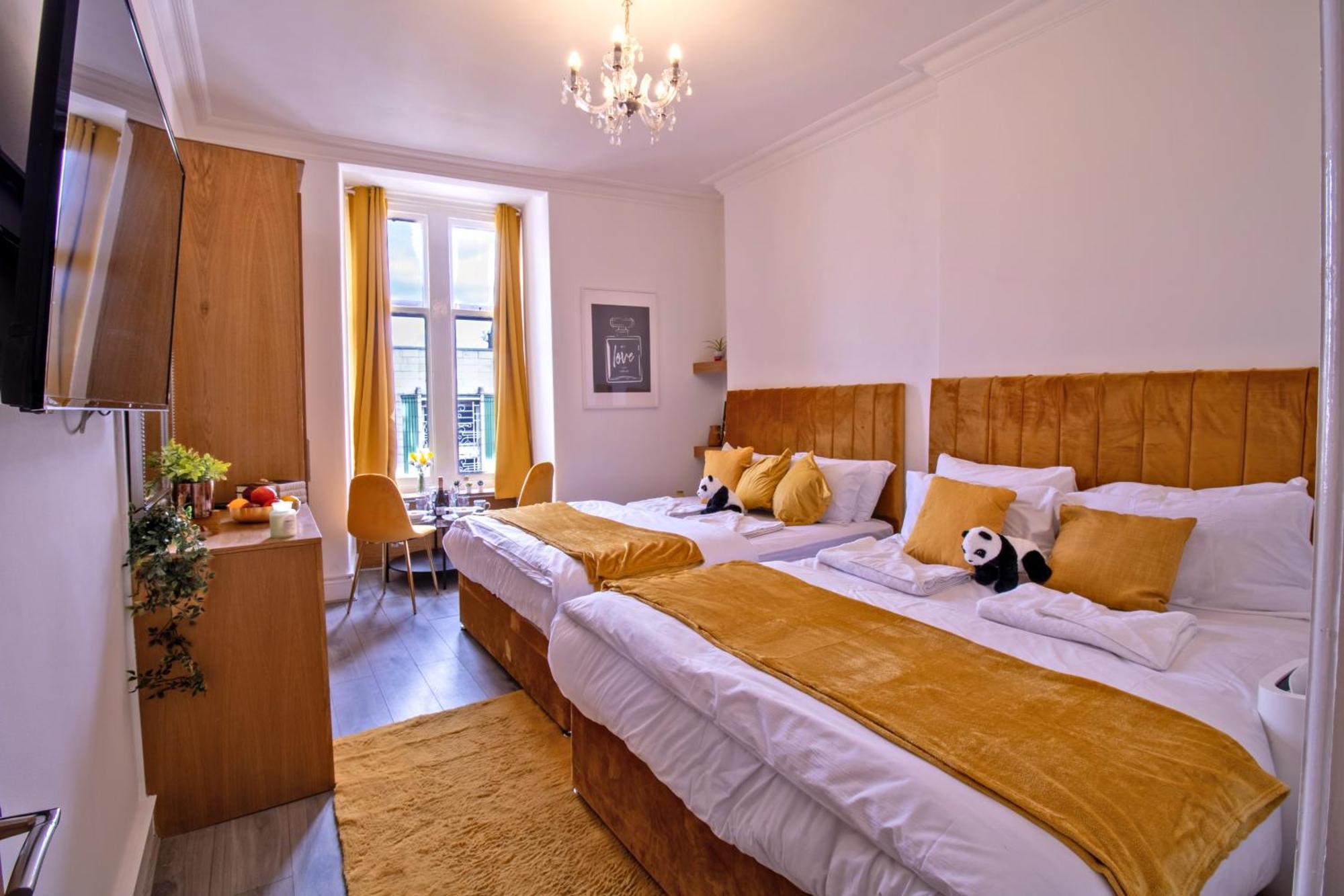 Spacious Studio Apartment On Oxford Street 9Gc London Eksteriør billede